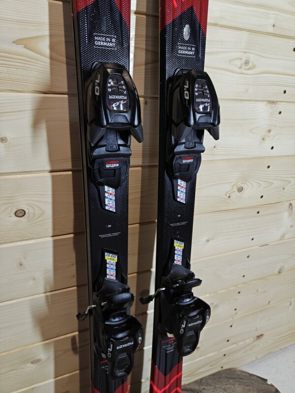 LYŽE VOLKL RACETIGER JR RED 140CM